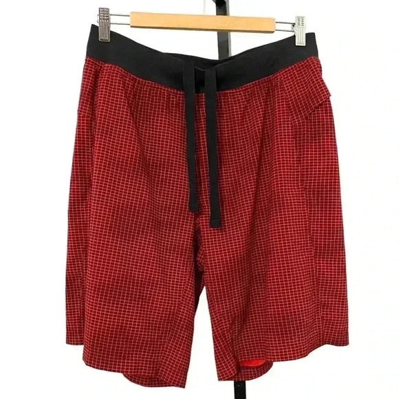 Lululemon Athletica Core Shorts Running Workout Gym Athletic - Picture 3 of 9